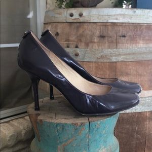 Michael Kors purple leather pumps round toe 7.5